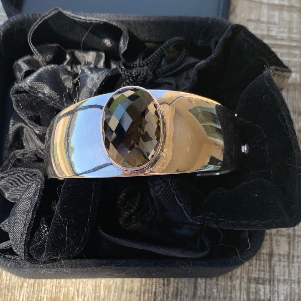 Silver Bracelet with Black Gemstone